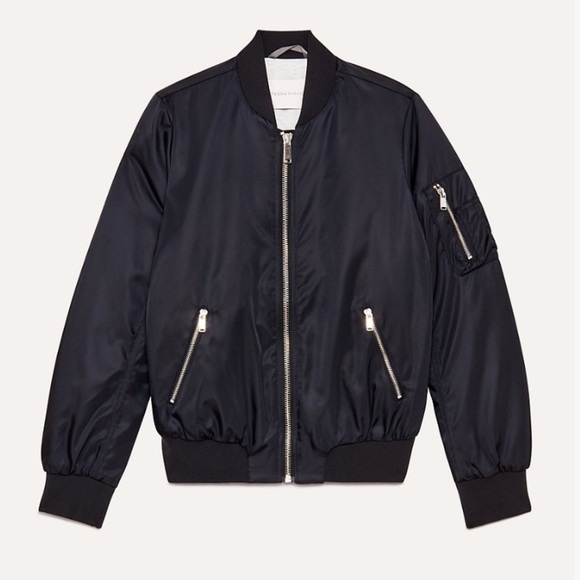 𝅺aritzia Babaton Gillian Bomber - Picture 1 of 14